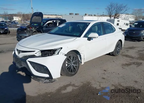 2022 Toyota Camry Se Awd z USA, uszkodzony, nr VIN 4T1T11BK5NU052346